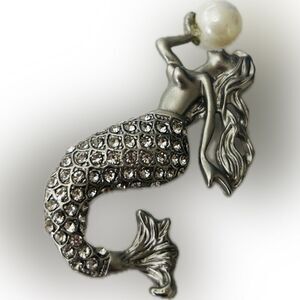 Elegant SilverToned Mermaid Pendant Crystal & Faux Pearl Accents Fashion Brooch